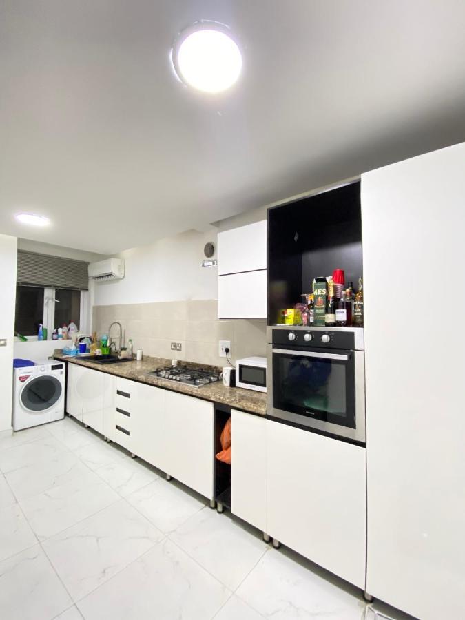 Banana Island Apartment Lagos Bagian luar foto